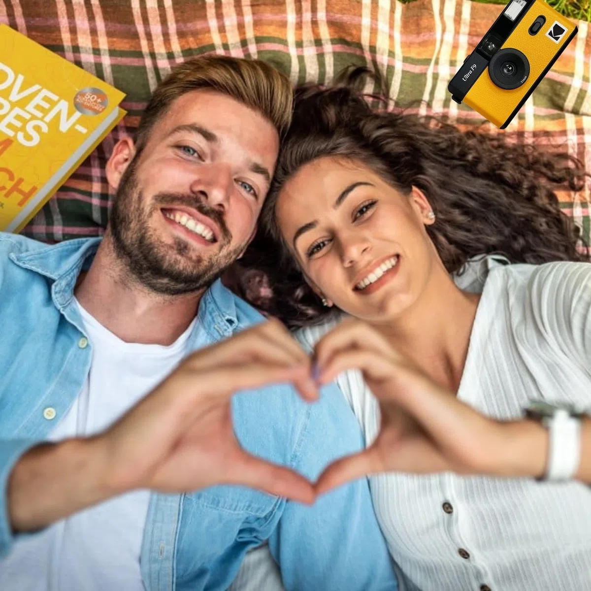 La confezione include una fotocamera a pellicola Kodak Ultra F9 gialla, una pellicola Kodak Ultramax da 35 mm, 36 esposizioni e una scheda di suggerimenti per la fotografia con pellicola Clikoze