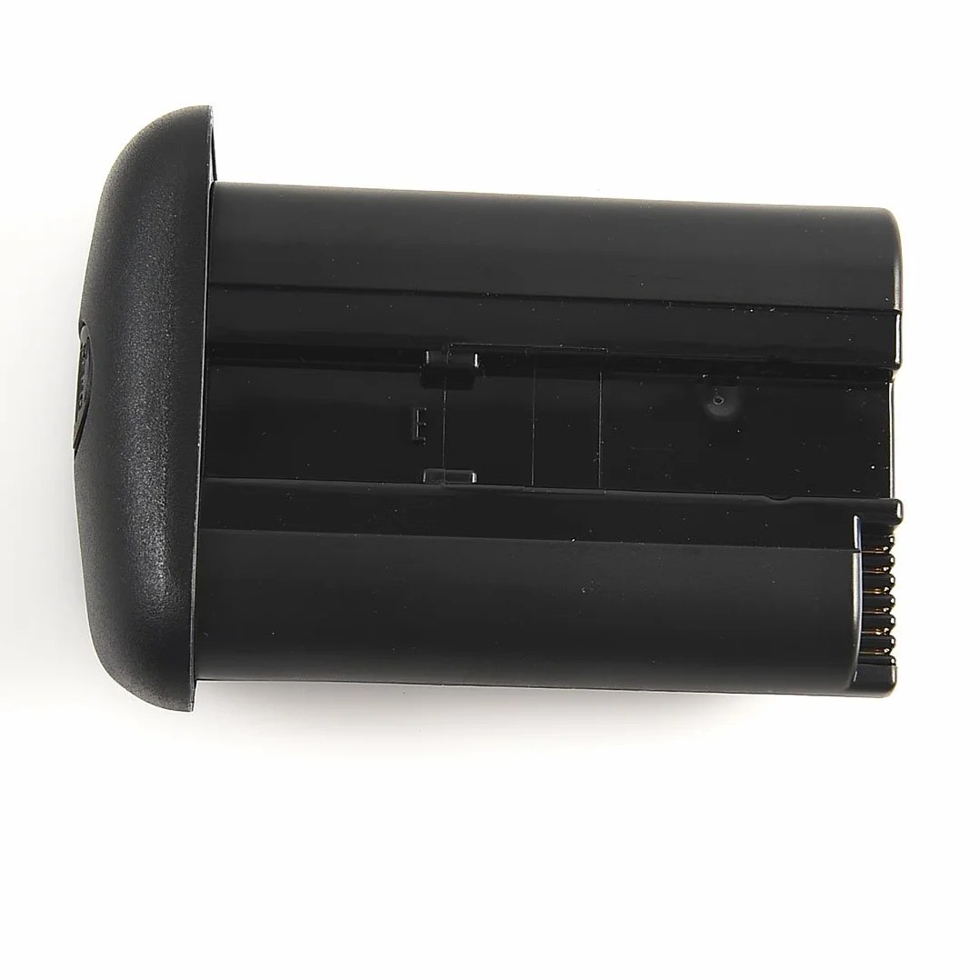 DSTE 4400mAh LP-E4 Batteria di ricambio compatibile per Canon EOS 1D Mark III, EOS 1Ds Mark III, EOS 1D Mark4