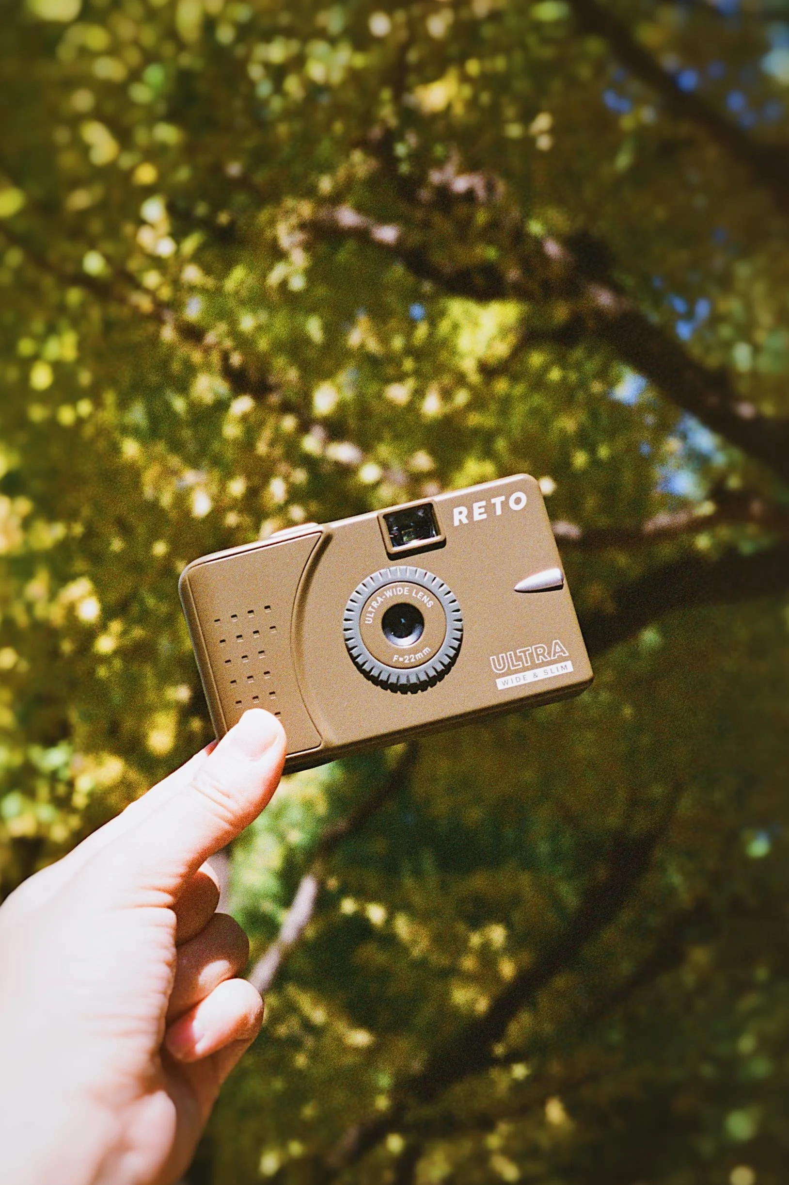 RETO Ultra Wide & Slim 35 mm Riutilizzabile Fotocamera (Olive)